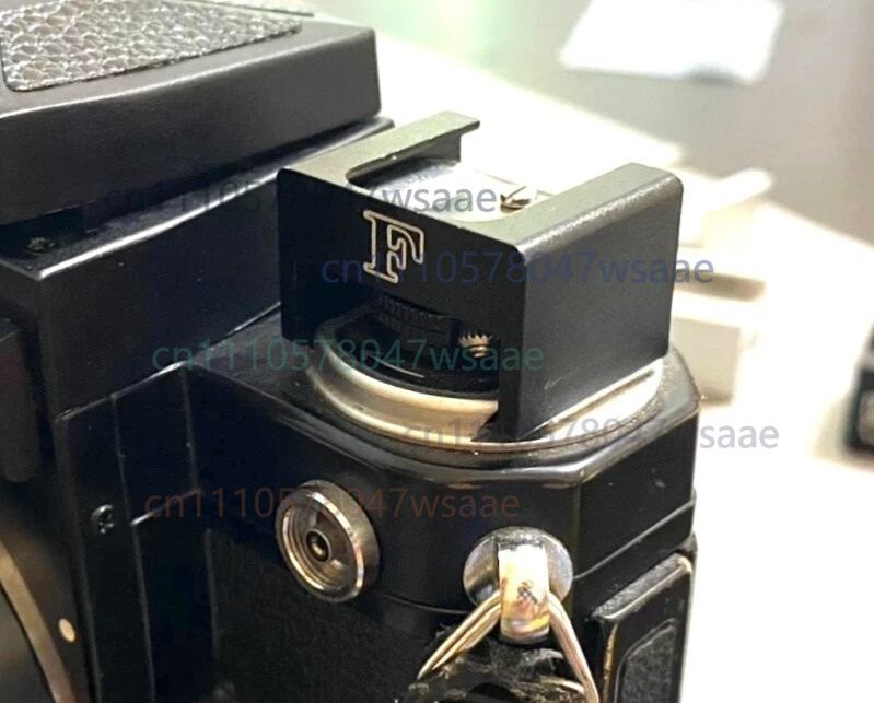 1 pz Adattatore Flash Classico - Hot Shoe Adapter recensione e prezzo