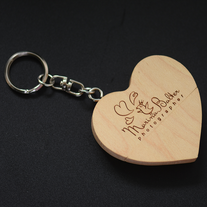 JASTER USB 2.0 cuore in legno  - Photography Of Memories recensione e prezzo